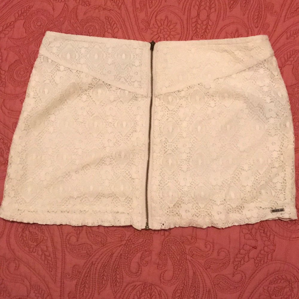 Off white Volcom skater skirt